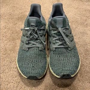 Adidas Ultraboost 4.0 Grey four running sneakers.